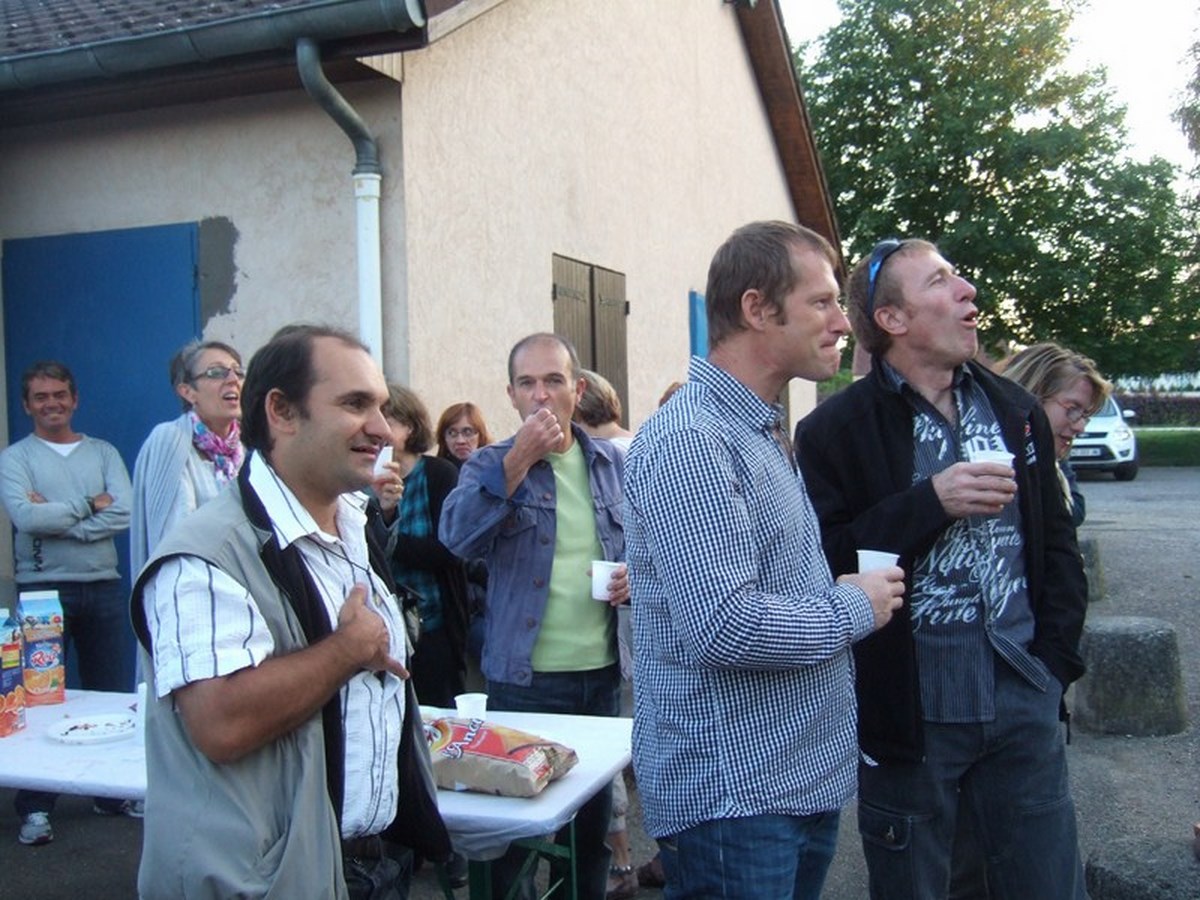 barbecue-le-1-er-juillet-2011-013-copier (2) (Copier)